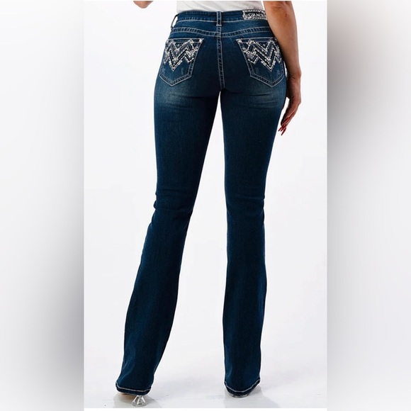 GRACE IN LA WOMEN'S
JEANS - AZTEC Grace Medium Blue Flare Jeans - Picture 2 of 16